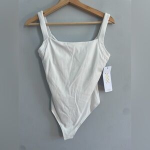 NWT Rhone Women's Ultimate Layer Body Suit Size S